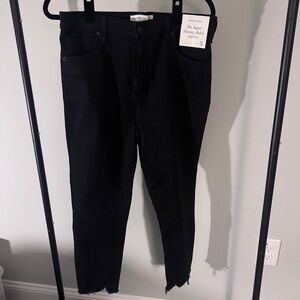Abercrombie & Fitch Women's Black Skinny Jeans